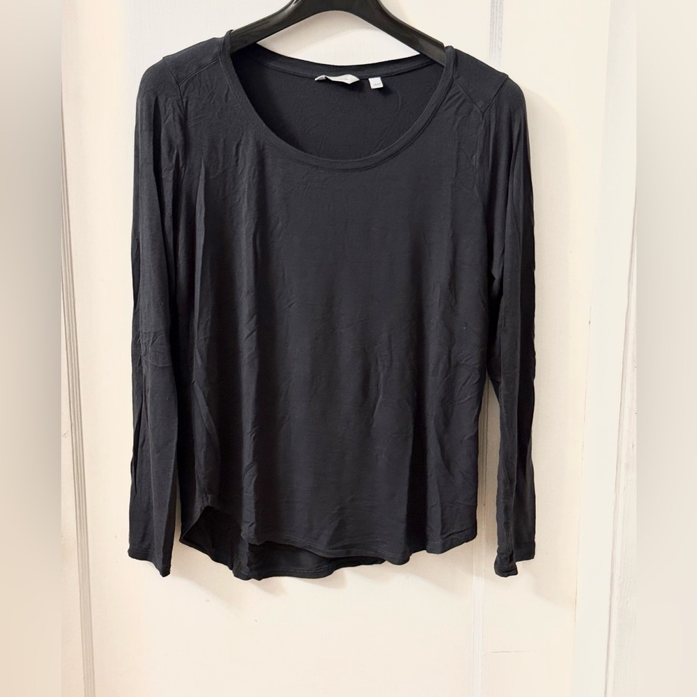 LONG SLEEVE DARK BLUE TOP ROUND NECK